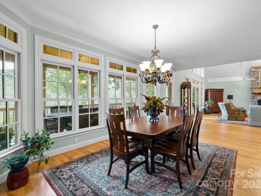 206 Stone Valley Way, Hendersonville, NC 28792.  MLS# CAR4251980, YatesRealty ID 15975. 