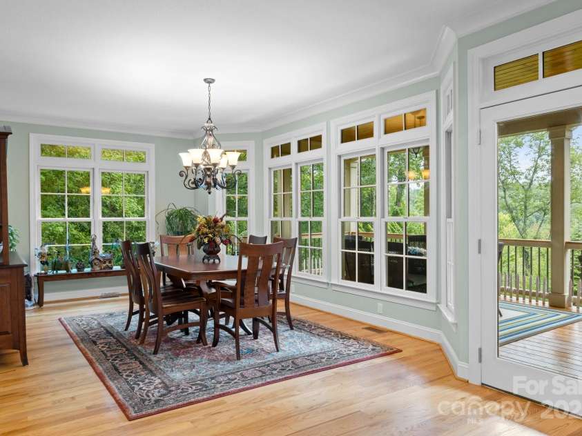 206 Stone Valley Way, Hendersonville, NC 28792.  MLS# CAR4251980, YatesRealty ID 15975. 