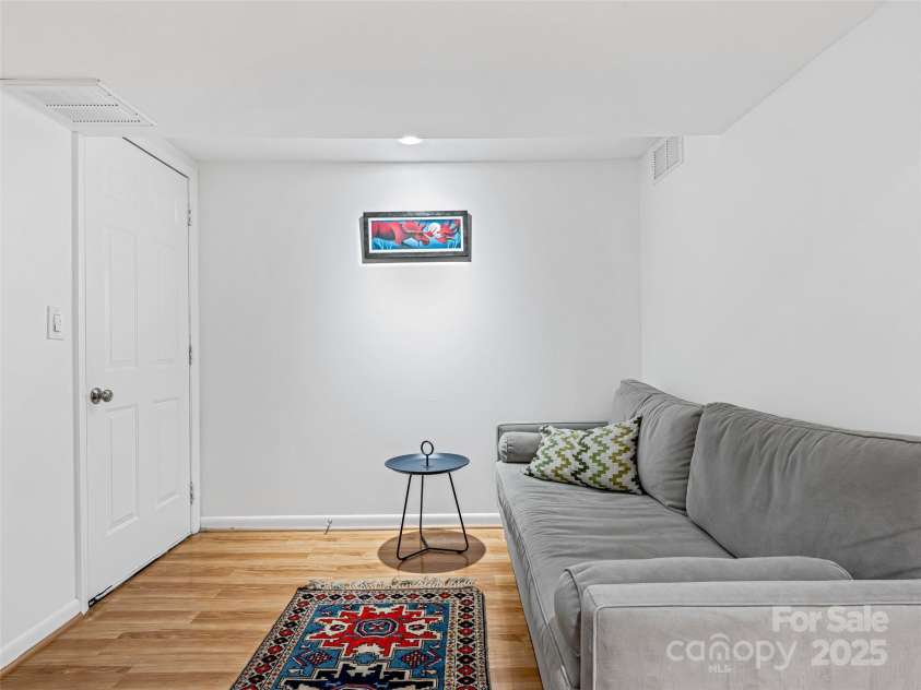 30 Summer Street, Asheville, NC 28804.  MLS# CAR4244619, YatesRealty ID 15976. Terrace Level Guest/In Law Suite/Apartment