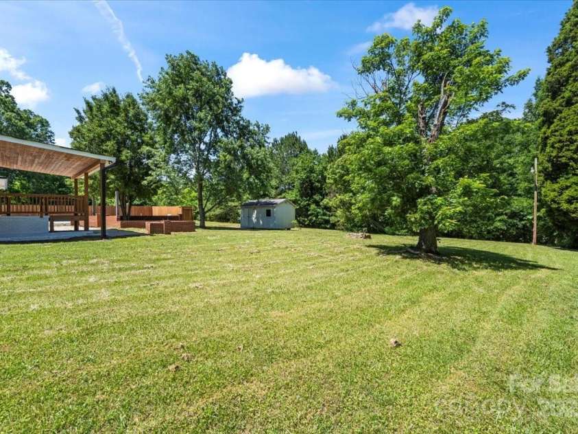 1015 4th Street, Spencer, NC 28159.  MLS# CAR4259927, YatesRealty ID 15977. 