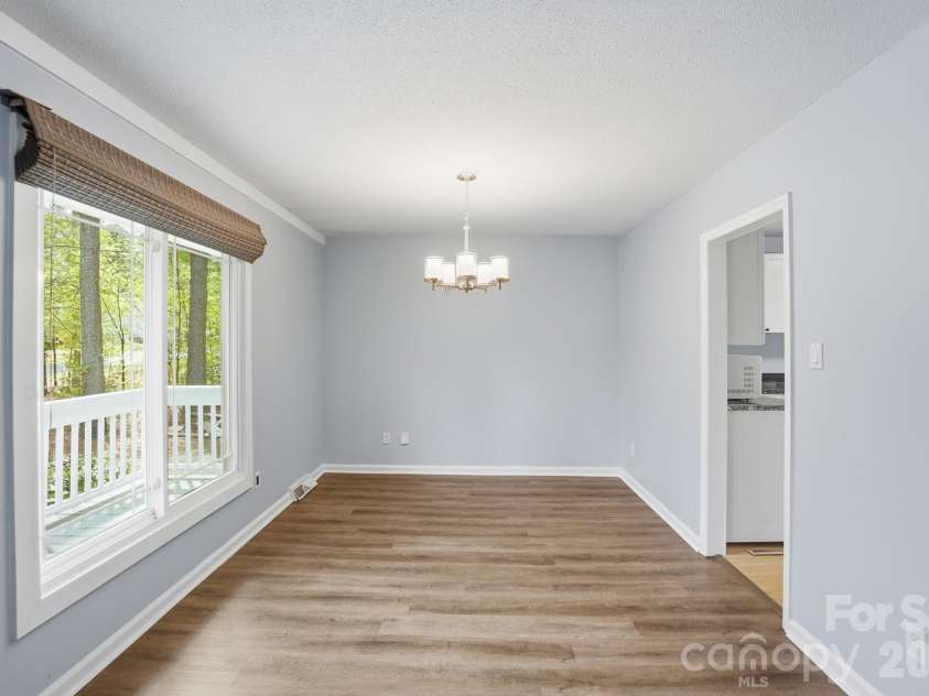 12251 Mallard Ridge Drive, Charlotte, NC 28269.  MLS# CAR4362370, YatesRealty ID 15977. 