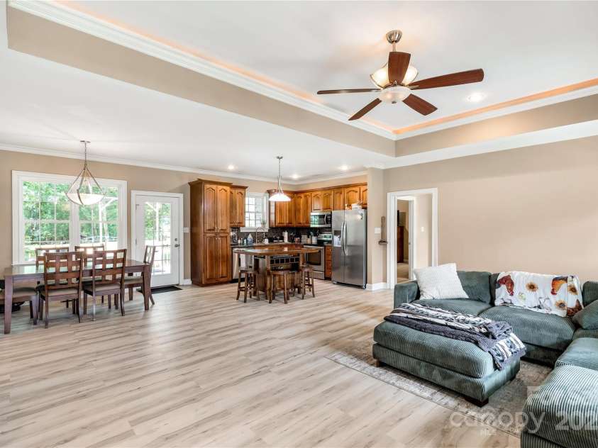 2818 Neill Road, Lancaster, SC 29720.  MLS# CAR4263388, YatesRealty ID 15978. 