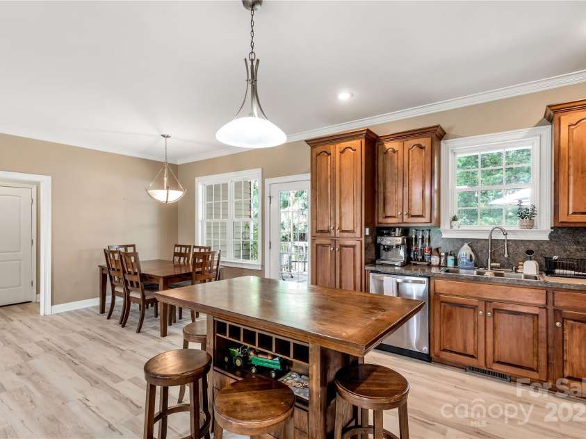 2818 Neill Road, Lancaster, SC 29720.  MLS# CAR4263388, YatesRealty ID 15978. 