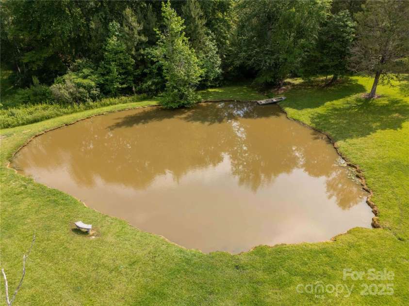 2818 Neill Road, Lancaster, SC 29720.  MLS# CAR4263388, YatesRealty ID 15978. 