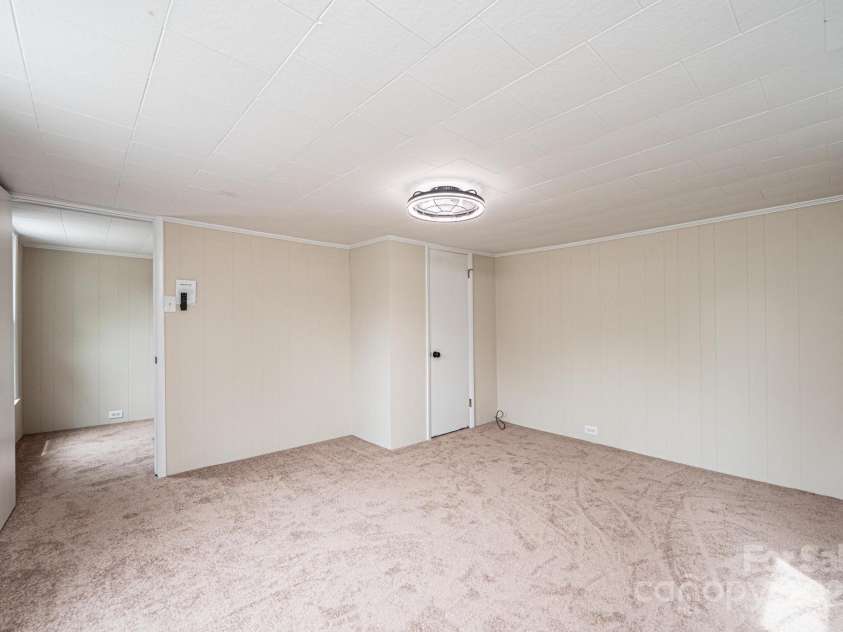 210 15th Street, Newton, NC 28658.  MLS# CAR4255997, YatesRealty ID 15979. Upstairs BR1