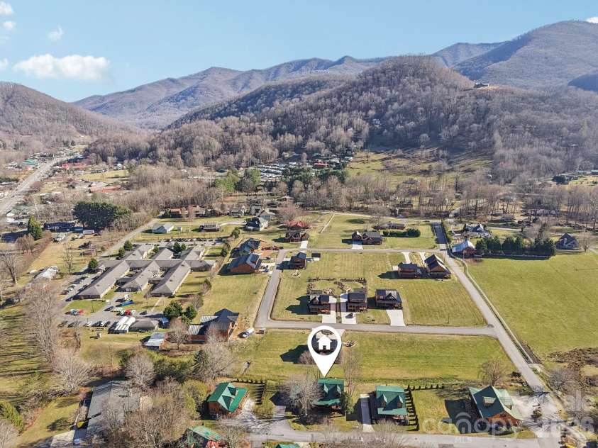 54 Meandering Way, Maggie Valley, NC 28751.  MLS# CAR4336056, YatesRealty ID 1598. 