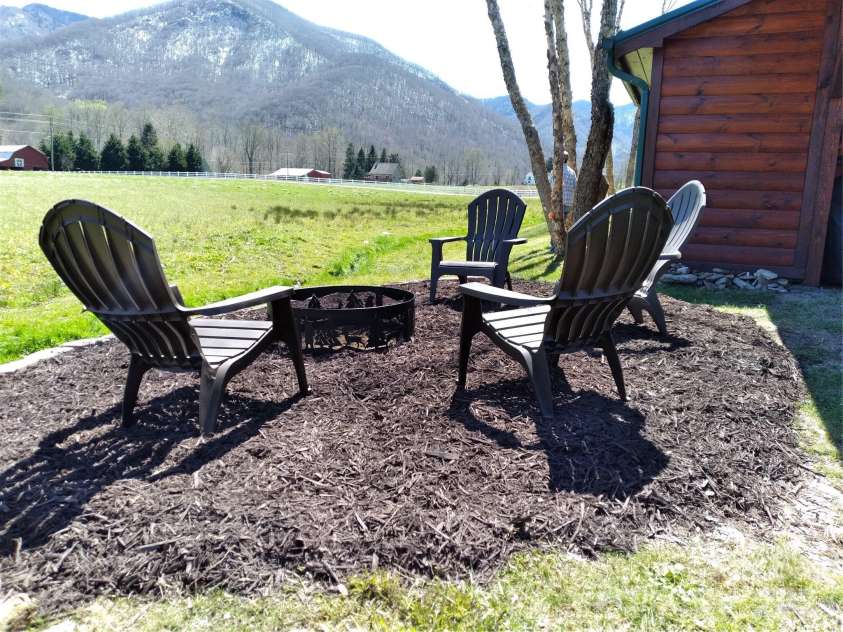 54 Meandering Way, Maggie Valley, NC 28751.  MLS# CAR4336056, YatesRealty ID 1598. 