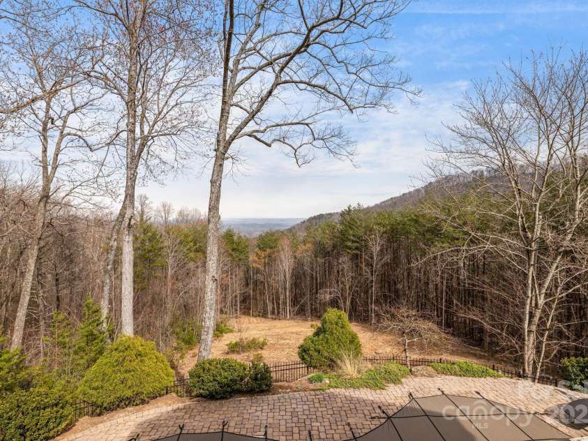 135 Anthony Court, Mill Spring, NC 28756.  MLS# CAR4227459, YatesRealty ID 15980. 