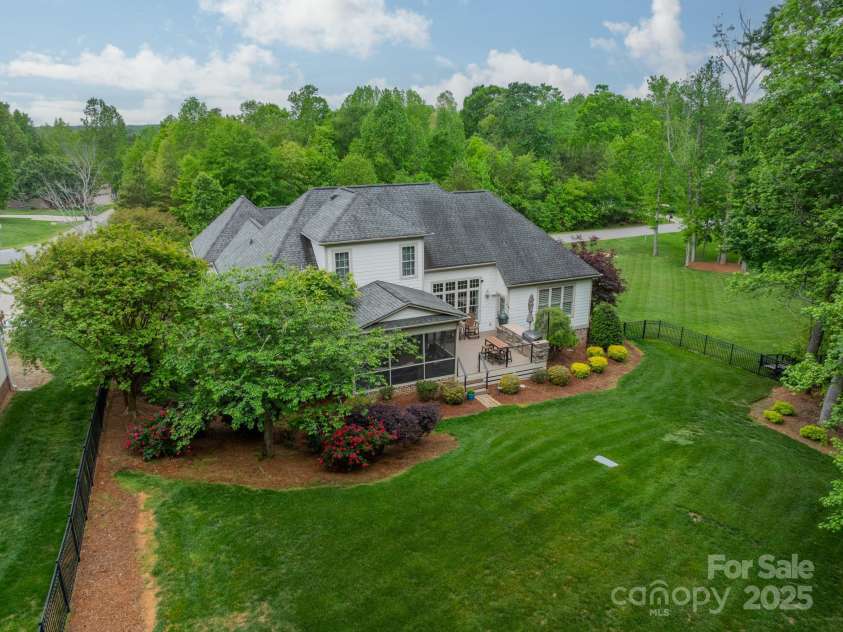 3500 Maple Wood Drive, Denver, NC 28037.  MLS# CAR4263728, YatesRealty ID 15981. 