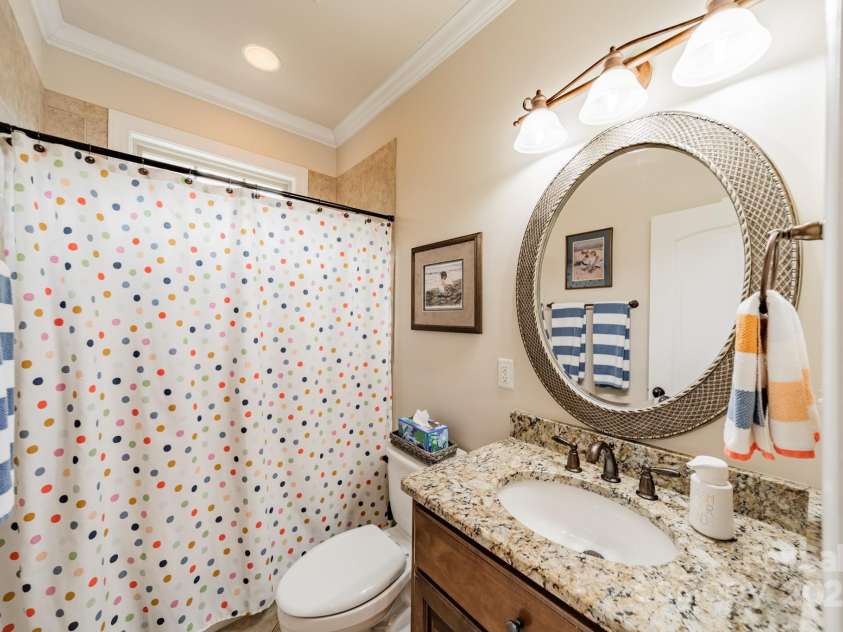 3500 Maple Wood Drive, Denver, NC 28037.  MLS# CAR4263728, YatesRealty ID 15981. Full Bathroom 2 on Main Level