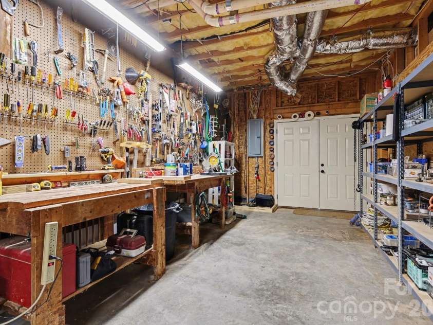 352 Hunting Ridge Lane, Shelby, NC 28150.  MLS# CAR4365036, YatesRealty ID 15981. Basement workshop