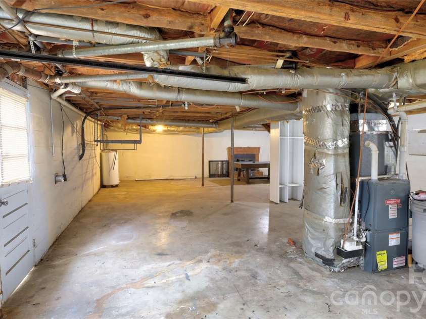 1130 Allman Extension, Mount Pleasant, NC 28124.  MLS# CAR4365087, YatesRealty ID 15982. Attached Basement Garage