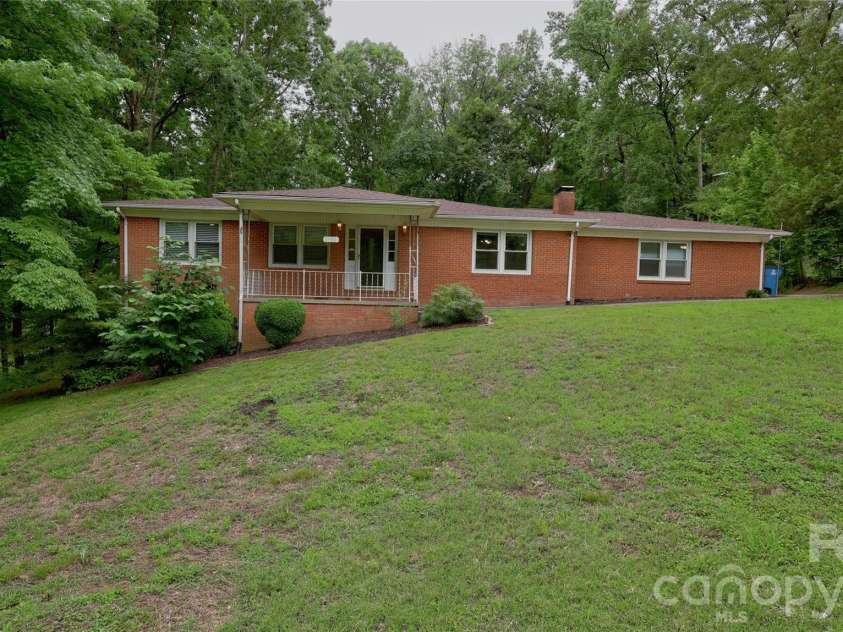 1130 Allman Extension, Mount Pleasant, NC 28124.  MLS# CAR4365087, YatesRealty ID 15982. Charming full brick ranch on large private lot