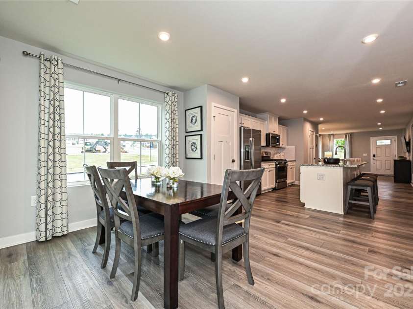 124 Kristin View Lane, Troutman, NC 28166.  MLS# CAR4269391, YatesRealty ID 15983. 