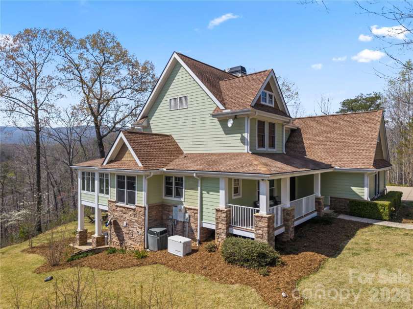 430 Parkway North Road, Mill Spring, NC 28756.  MLS# CAR4365350, YatesRealty ID 15984. 