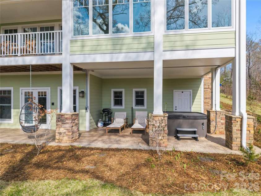 430 Parkway North Road, Mill Spring, NC 28756.  MLS# CAR4365350, YatesRealty ID 15984. 