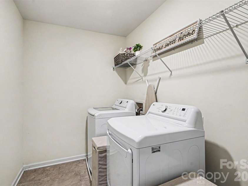 1565 Banham Drive, Indian Trail, NC 28079.  MLS# CAR4391061, YatesRealty ID 15985. Large Walk In Laundry