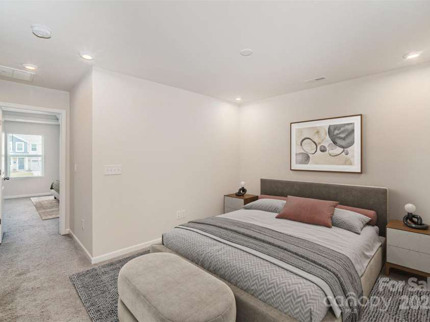 5532 Axil Lane, Charlotte, NC 28269.  MLS# CAR4230543, YatesRealty ID 15985. Virtual Staging