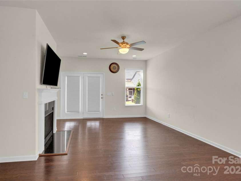 4243 Merrivale Drive, Lancaster, SC 29720.  MLS# CAR4260058, YatesRealty ID 15989. 