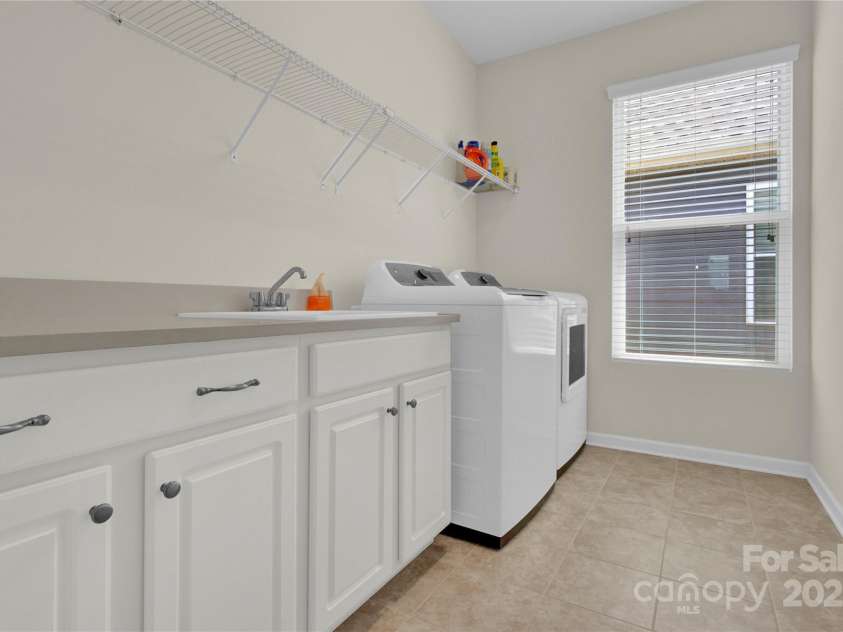 4243 Merrivale Drive, Lancaster, SC 29720.  MLS# CAR4260058, YatesRealty ID 15989. 