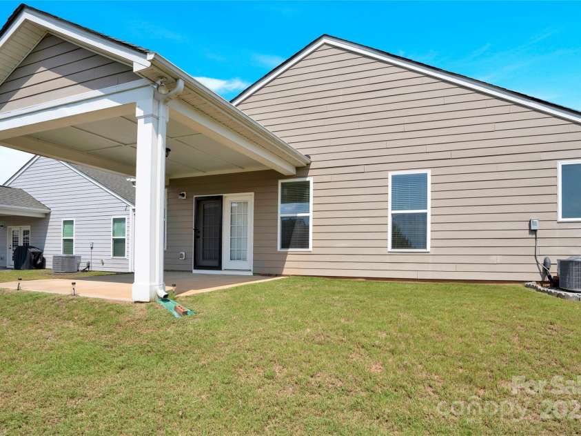 4243 Merrivale Drive, Lancaster, SC 29720.  MLS# CAR4260058, YatesRealty ID 15989. 