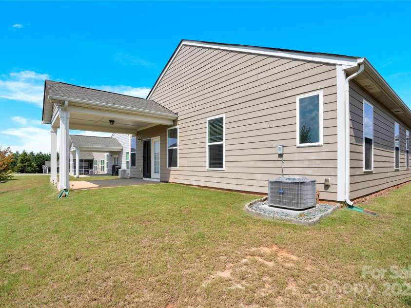 4243 Merrivale Drive, Lancaster, SC 29720.  MLS# CAR4260058, YatesRealty ID 15989. 