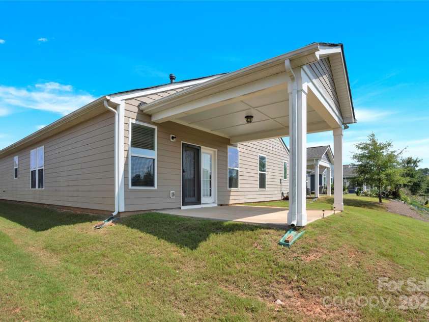 4243 Merrivale Drive, Lancaster, SC 29720.  MLS# CAR4260058, YatesRealty ID 15989. 