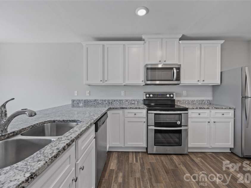 163 Kipling Lane, Kings Mountain, NC 28086.  MLS# CAR4367011, YatesRealty ID 15991. 
