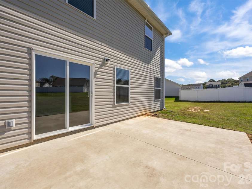 163 Kipling Lane, Kings Mountain, NC 28086.  MLS# CAR4367011, YatesRealty ID 15991. 