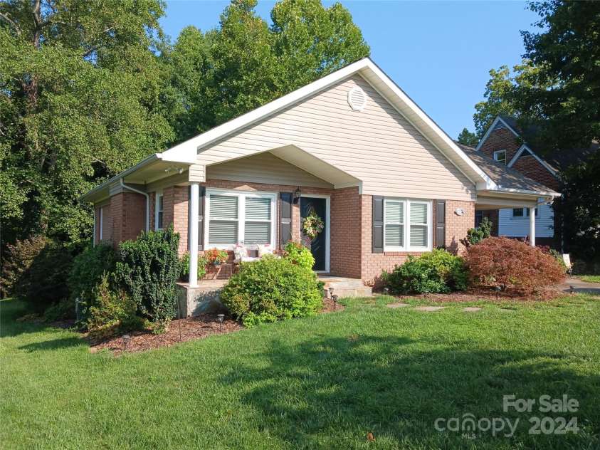 309 Rodoret Street, Valdese, NC 28690.  MLS# CAR4194557, YatesRealty ID 15993. 