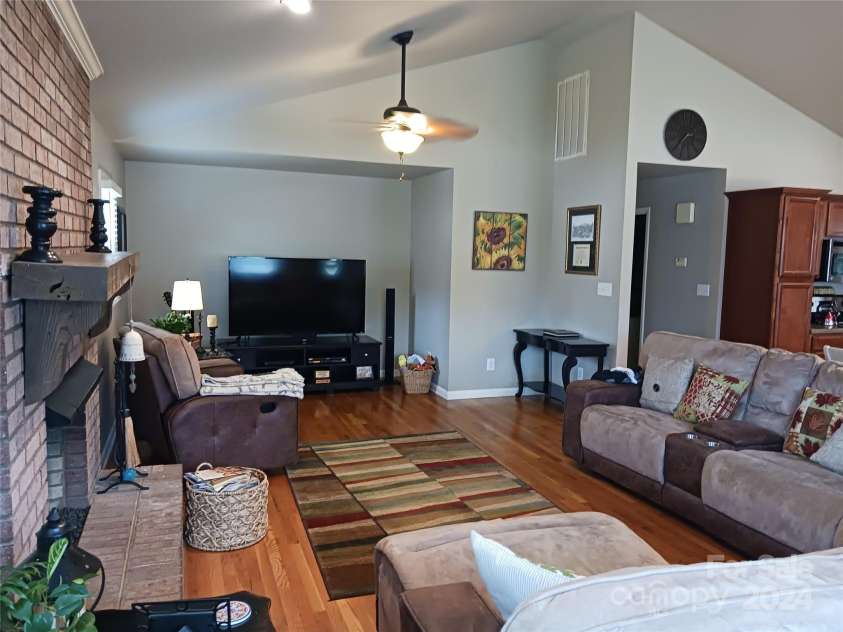 309 Rodoret Street, Valdese, NC 28690.  MLS# CAR4194557, YatesRealty ID 15993. 