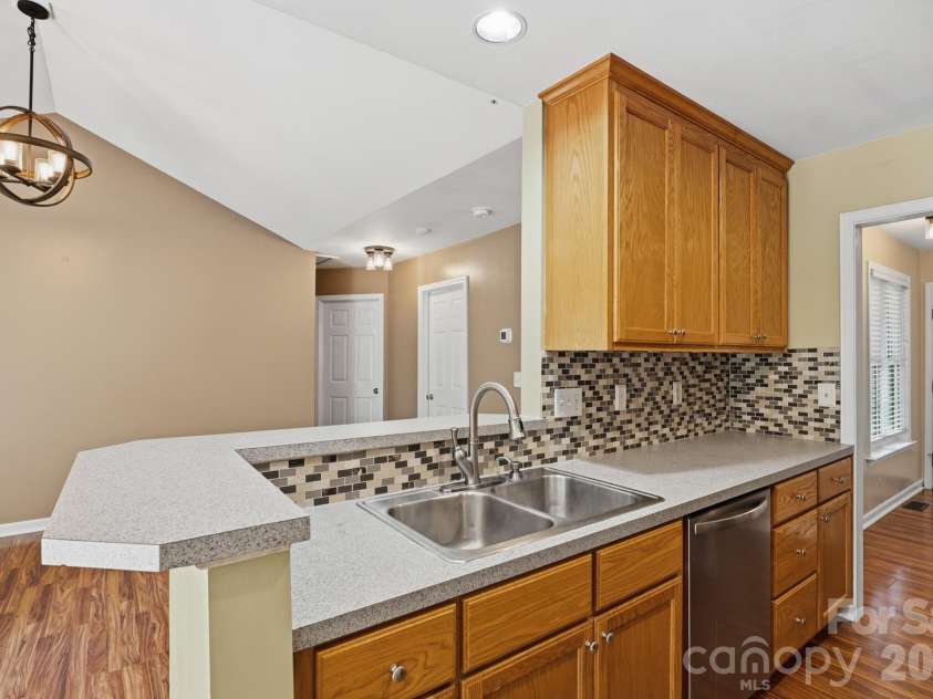 610 Mountain Place, Albemarle, NC 28001.  MLS# CAR4366298, YatesRealty ID 15993. 