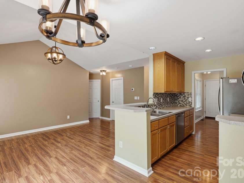 610 Mountain Place, Albemarle, NC 28001.  MLS# CAR4366298, YatesRealty ID 15993. 