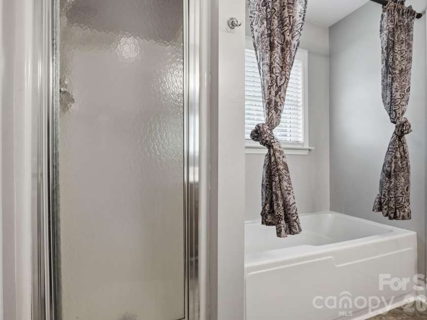 610 Mountain Place, Albemarle, NC 28001.  MLS# CAR4366298, YatesRealty ID 15993. 