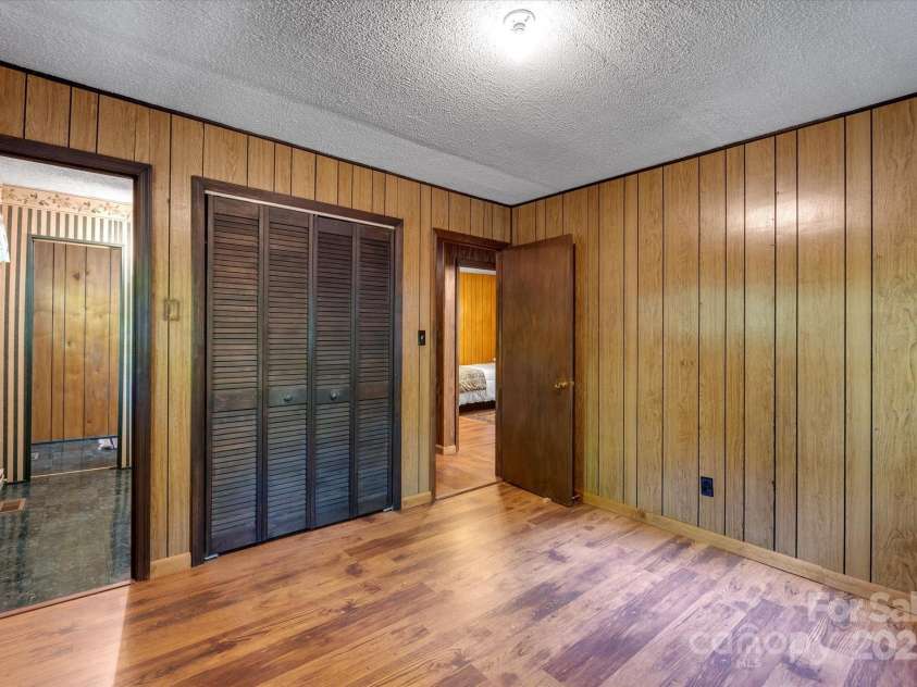 12 Thumper Lane, Arden, NC 28704.  MLS# CAR4257191, YatesRealty ID 15994. 