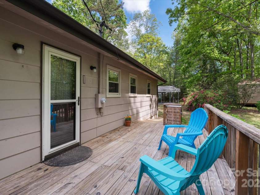 12 Thumper Lane, Arden, NC 28704.  MLS# CAR4257191, YatesRealty ID 15994. 