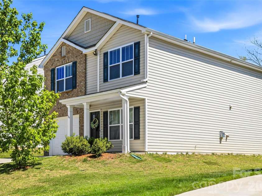 309 Oak Branch Road, Arden, NC 28704.  MLS# CAR4365148, YatesRealty ID 15995. 