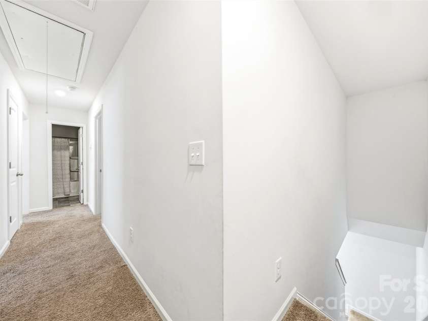 309 Oak Branch Road, Arden, NC 28704.  MLS# CAR4365148, YatesRealty ID 15995. 