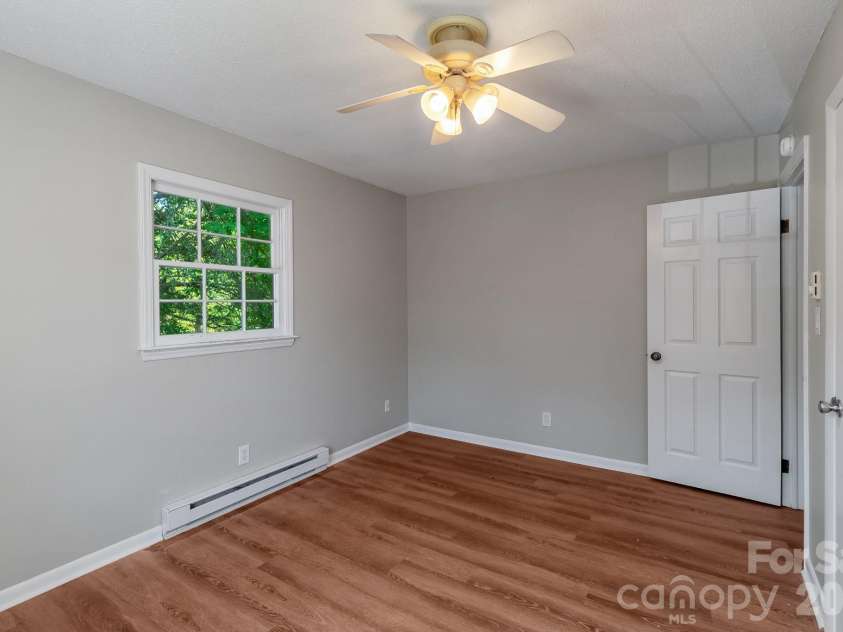 816 Anne Avenue, Waxhaw, NC 28173.  MLS# CAR4368696, YatesRealty ID 15997. 