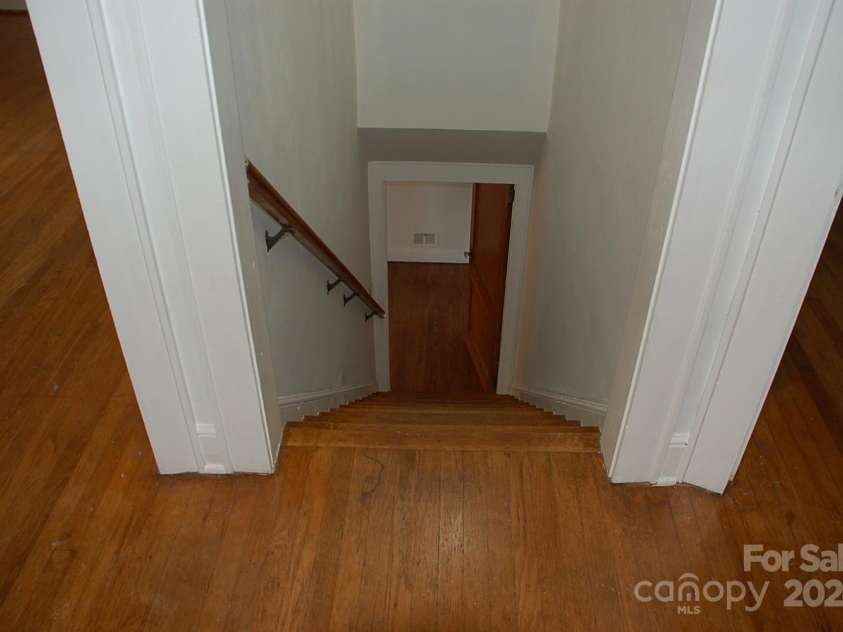 2124 Main Street, Albemarle, NC 28001.  MLS# CAR4188559, YatesRealty ID 15998. 