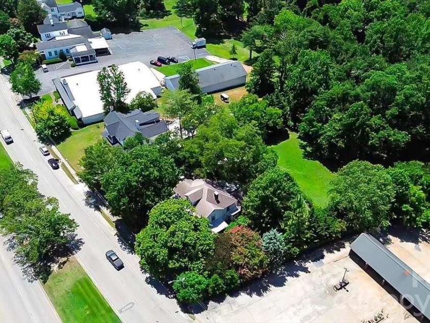 221 Main Street, Clover, SC 29710.  MLS# CAR4400070, YatesRealty ID 16. 