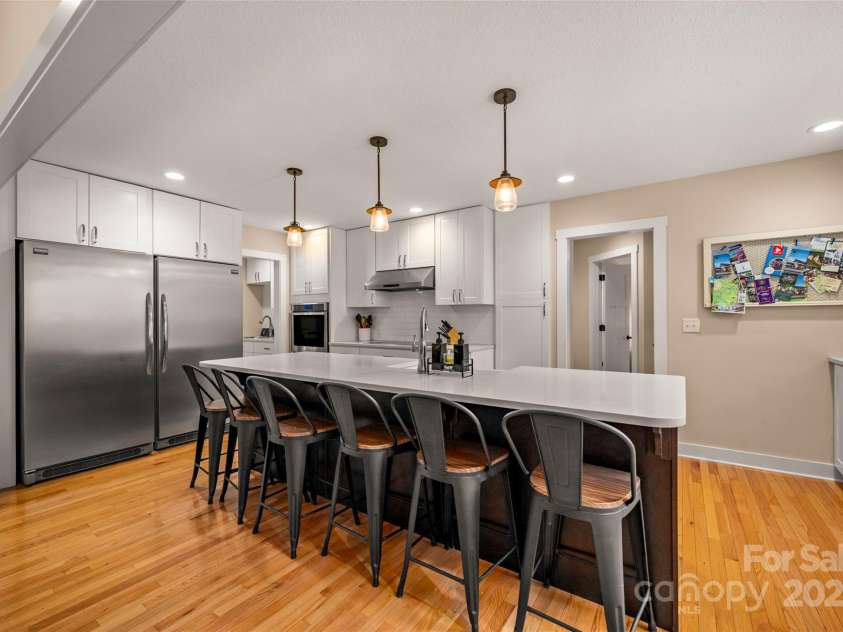 74 Woodlyn Etch Drive, Hendersonville, NC 28792.  MLS# CAR4299485, YatesRealty ID 16. 