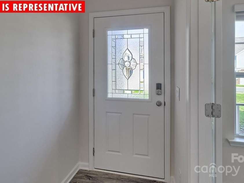 8000 Kennesaw Drive, Gastonia, NC 28056.  MLS# CAR4202258, YatesRealty ID 16. 