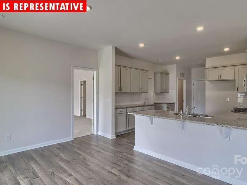 8000 Kennesaw Drive, Gastonia, NC 28056.  MLS# CAR4202258, YatesRealty ID 16. 