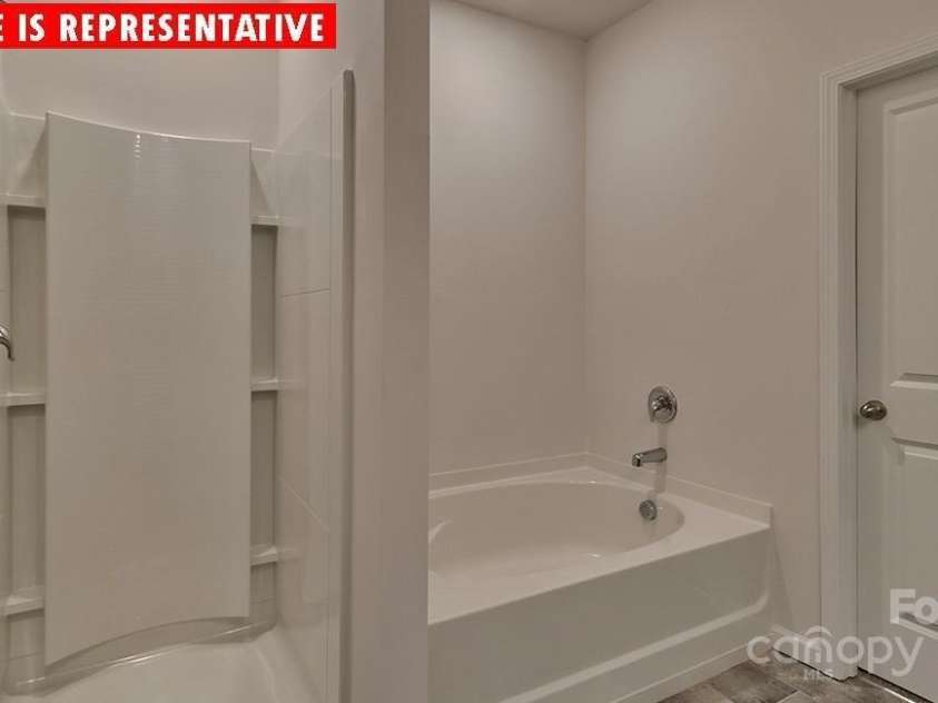 8000 Kennesaw Drive, Gastonia, NC 28056.  MLS# CAR4202258, YatesRealty ID 16. 