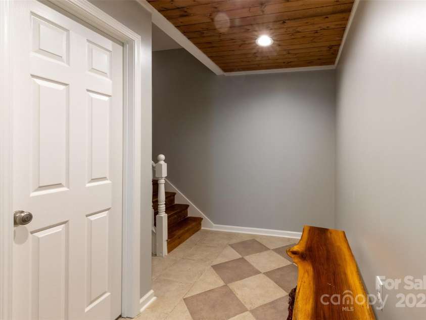 136 Dars Lane, Tuckasegee, NC 28783.  MLS# CAR4248083, YatesRealty ID 1600. Basement