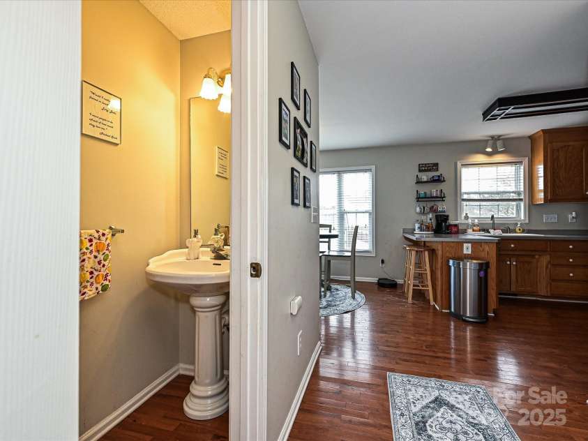364 Holstein Drive, Dallas, NC 28034.  MLS# CAR4218494, YatesRealty ID 1600. 