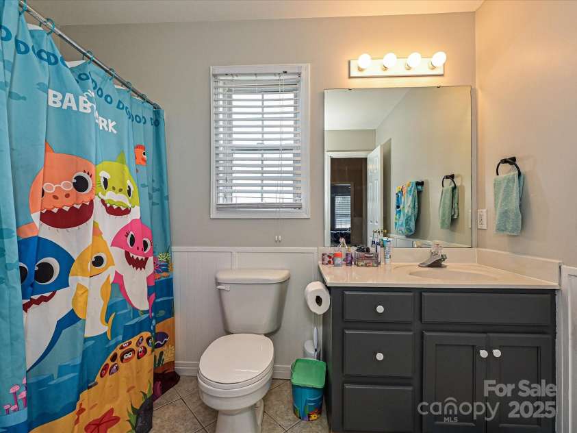 364 Holstein Drive, Dallas, NC 28034.  MLS# CAR4218494, YatesRealty ID 1600. 