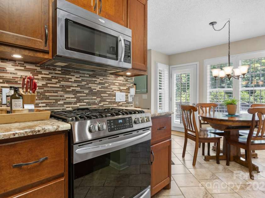 1321 Birch Drive, Morganton, NC 28655.  MLS# CAR4262868, YatesRealty ID 16003. 