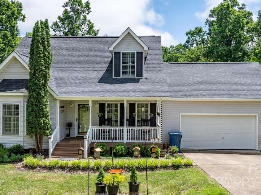 1321 Birch Drive, Morganton, NC 28655.  MLS# CAR4312396, YatesRealty ID 16003. 